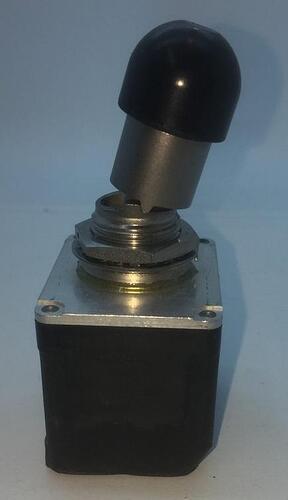 engine-fuel-switch